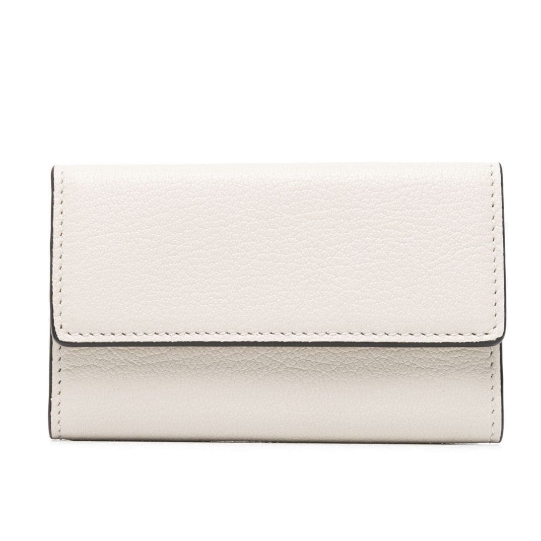 white-4.jpg