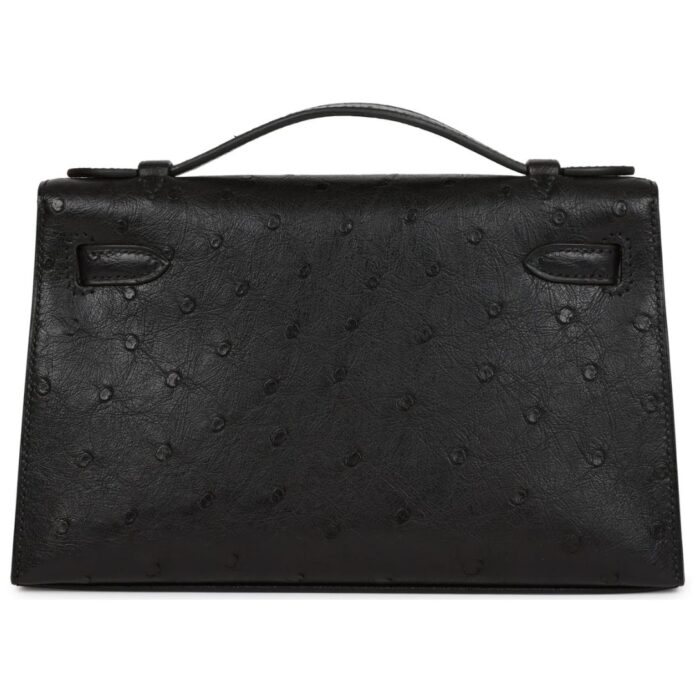 HERMÈS KELLY POCHETTE BLACK OSTRICH GOLD HARDWARE